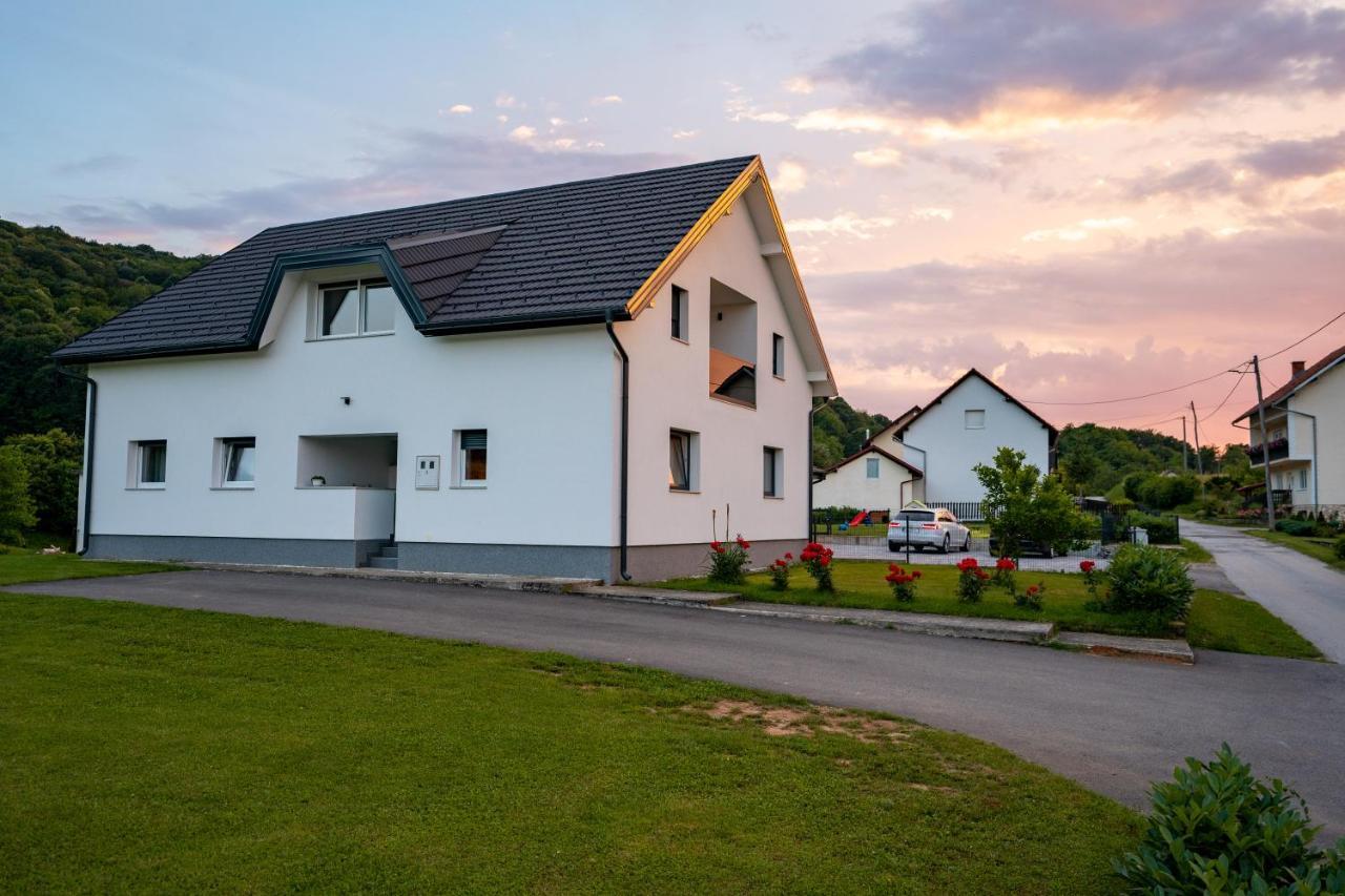 Apartments & Room Forest Slunj Exteriér fotografie